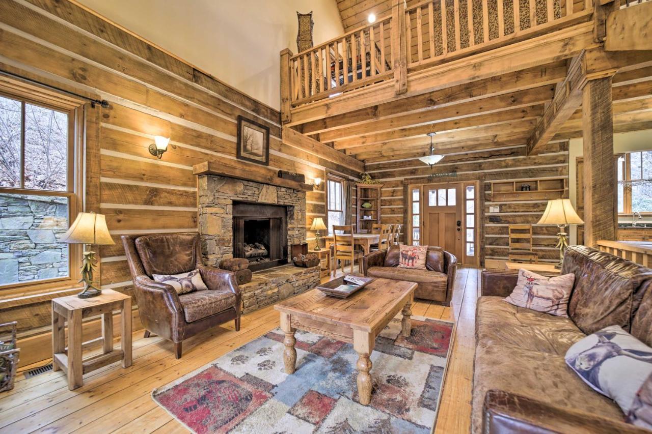 Luxury Cabin Rental In Franklin With Private Hot Tub 外观 照片