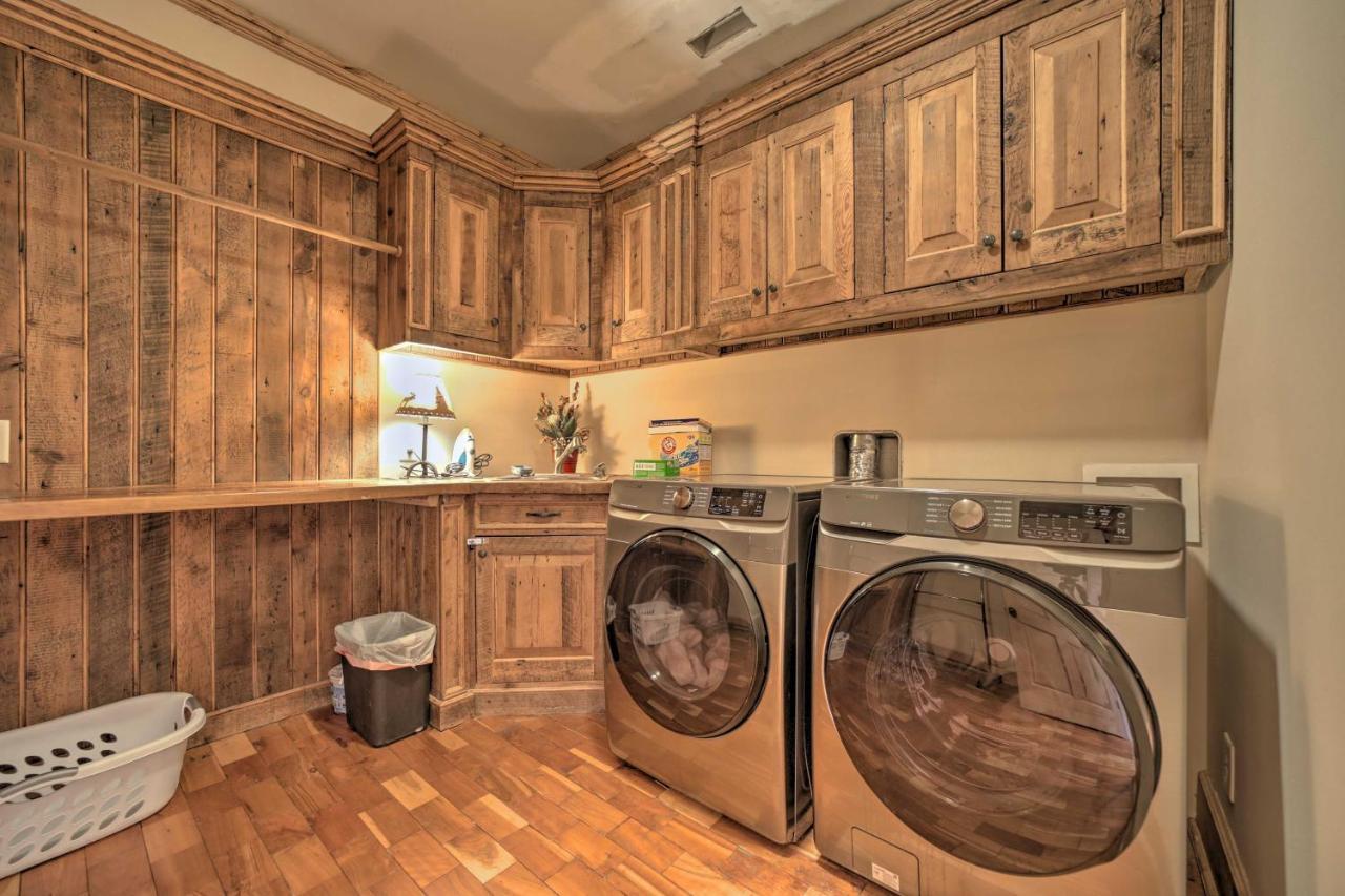 Luxury Cabin Rental In Franklin With Private Hot Tub 外观 照片